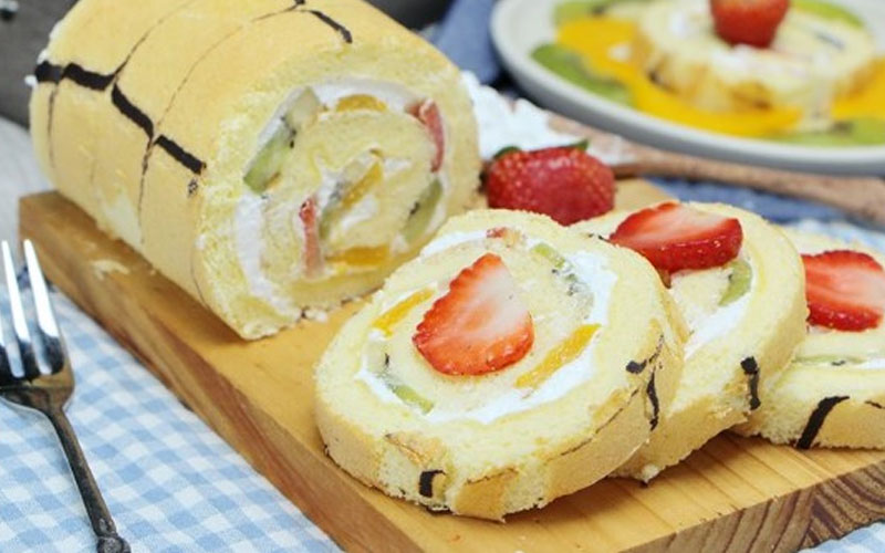 How to make Japanese standard fresh fruit cream cake roll