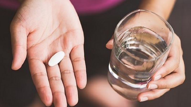 Người bệnh đang sử dụng thuốc nên hạn chế ăn giá đỗ Người bệnh đang sử dụng thuốc nên hạn chế ăn giá đỗ