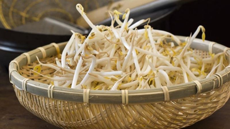 Cẩn thận khi ăn giá sống Cẩn thận khi ăn giá sống