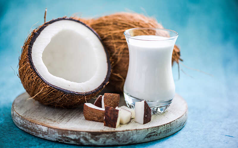 Coconut milk (sữa dừa) là gì? Cách phân biệt và bảo quản coconut milk
