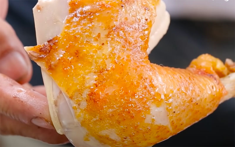 How to make delicious and delicious clay grilled chicken
