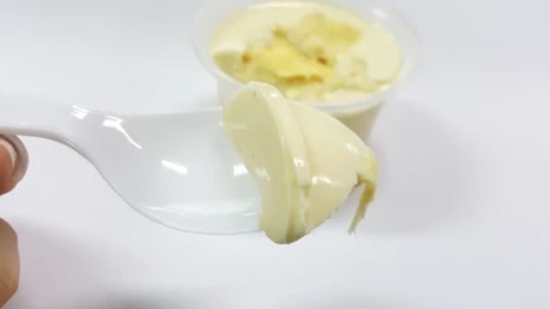 Pudding sầu riêng thơm nức mũi
