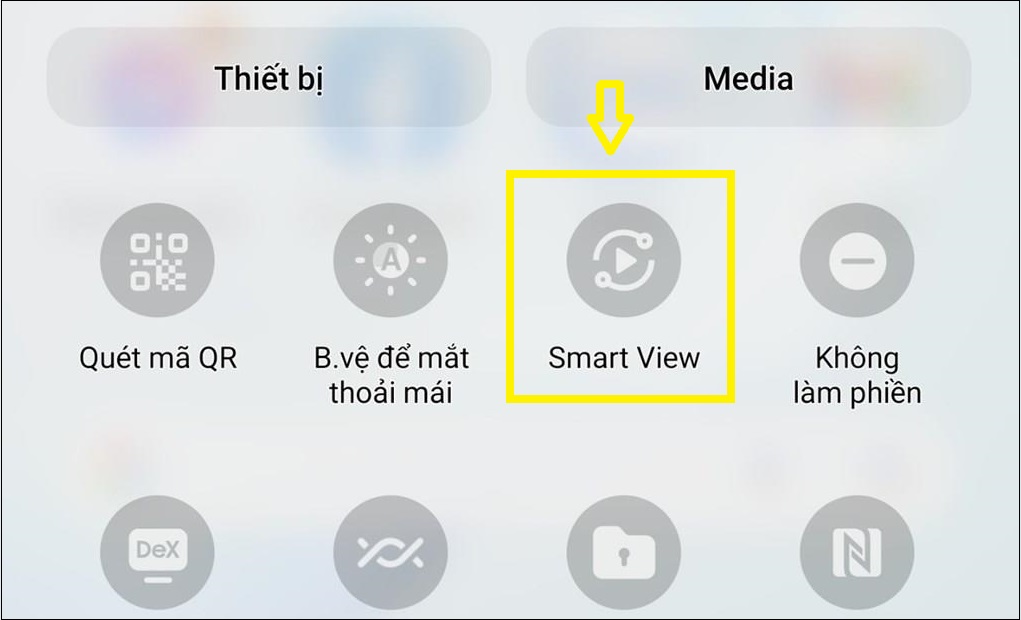 Cách học online qua ứng dụng Zoom kết nối với tivi chiếu nội dung lên màn hình lớn > Chọn Smart View trên màn hình điện thoại