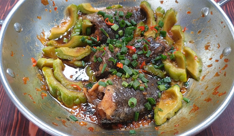 Học ngay cách làm cá rô kho khổ qua ngon, món ăn dân dã miền tây