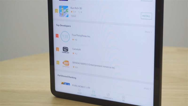 Các bạn vẫn có thể tải những ứng dụng không liên quan đến dịch vụ của Google. Nguồn GSMArena.