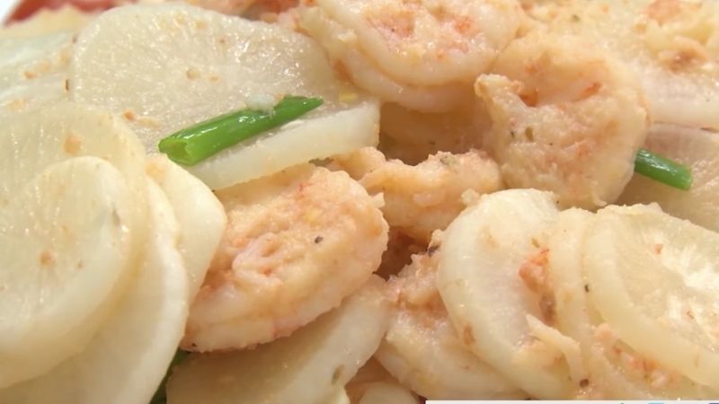 How to make delicious and nutritious fried radish with shrimp for the whole family