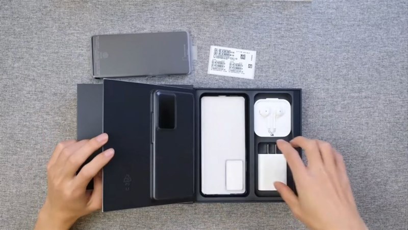 Đập hộp Vivo X70 Pro.