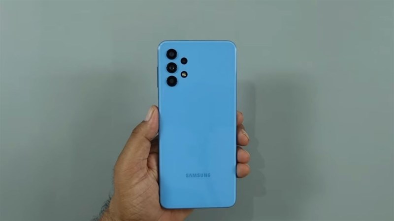 Galaxy M32 5G vẫn được đánh giá là một chiếc điện thoại đẹp.