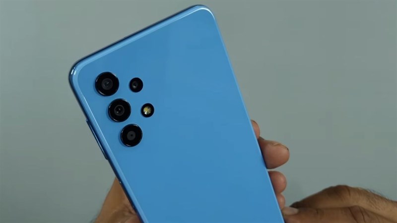 Camera sau của Galaxy M32 5G.