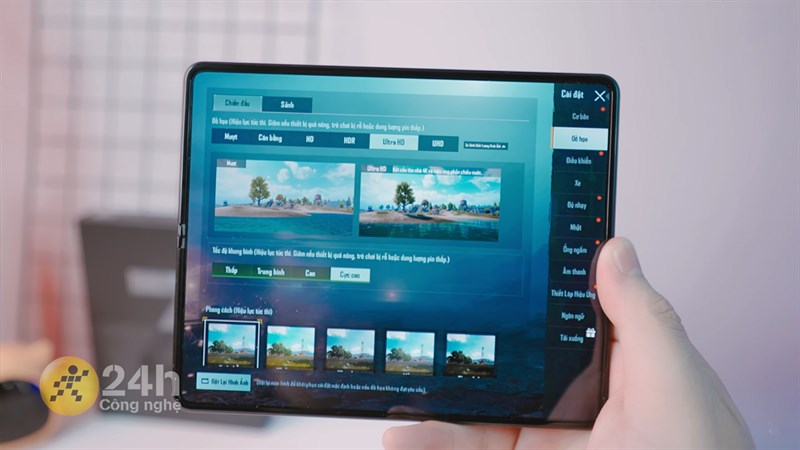 Mình hoàn toàn có thể chơi PUBG Mobile với đồ họa UltraHD trên Galaxy Z Fold3 5G. Mình hoàn toàn có thể chơi PUBG Mobile với đồ họa UltraHD trên Galaxy Z Fold3 5G.