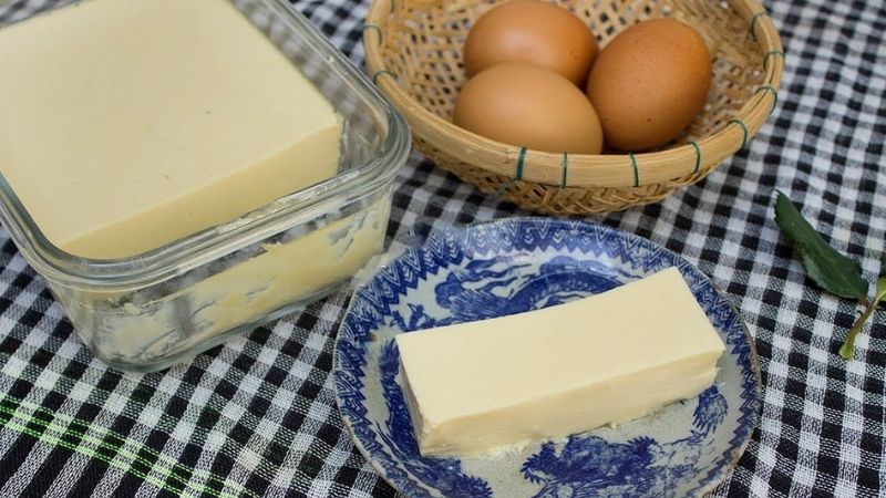 2 easy ways to make egg tofu at home, anyone can do it