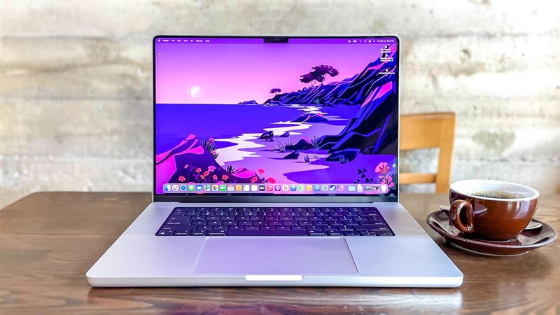 Học đồ họa nên mua MacBook nào