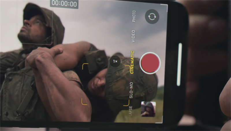 iPhone 13 Pro Max được bổ sung tính năng quay video chuyên nghiệp (Cinematic Mode). Nguồn: Apple.