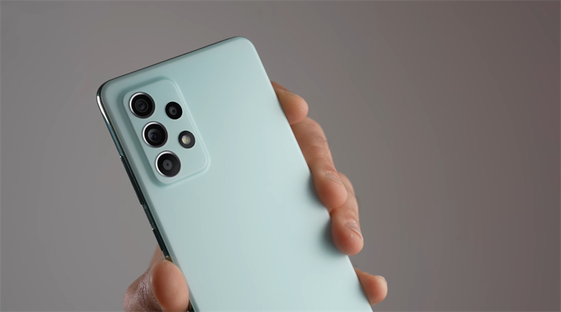 Trên tay Galaxy A52s 5G