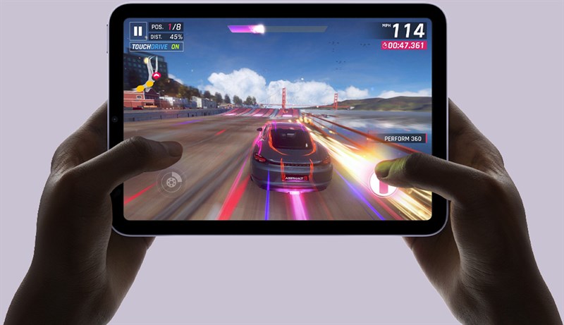 Hiệu năng ấn tượng với chip A15 Bionic mạnh mẽ