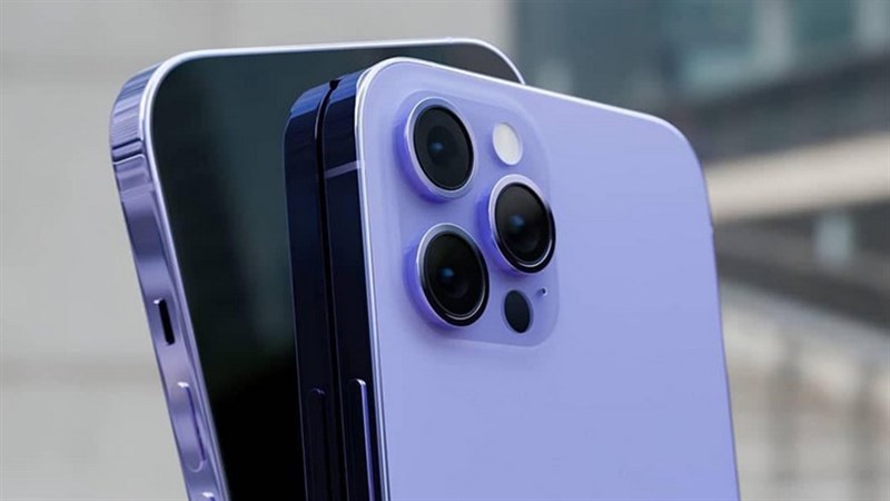 Ảnh trên tay iPhone 13 Pro: Camera to hơn, thiết kế sang trọng