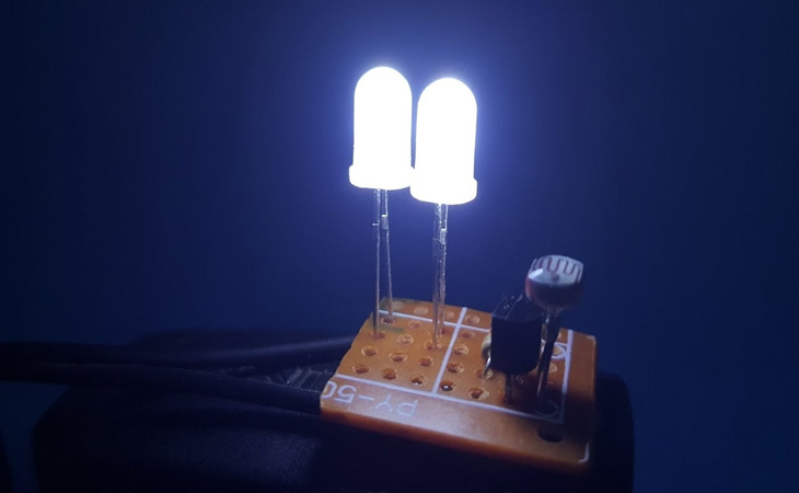 Tự chế đèn LED dân dụng