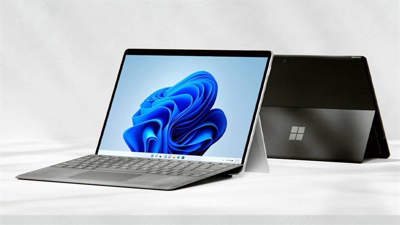 Surface Pro 8 ra mắt: Màn hình 120Hz, bút Surface Slim Pen 2 mới,...