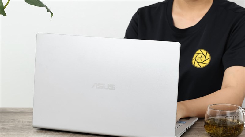 Asus VivoBook X515EA i3