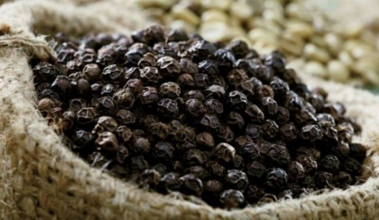 Tiêu Jamaica là gì? Công dụng của tiêu Jamaica