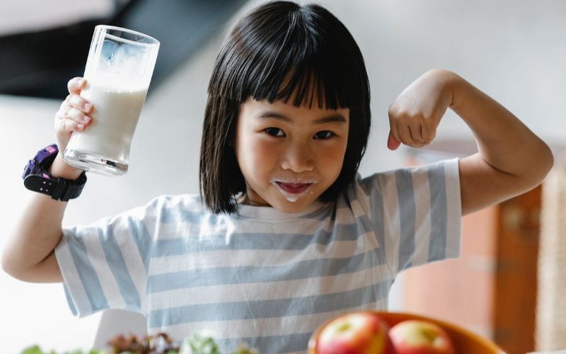 Sữa chứa DHA được nhiều bậc cha mẹ lựa chọn làm nguồn bổ sung DHA cho conSữa chứa DHA được nhiều bậc cha mẹ lựa chọn làm nguồn bổ sung DHA cho con