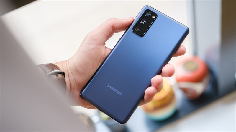 Samsung Galaxy S20 FE giá bao nhiêu? Samsung Galaxy S20 FE giá bao nhiêu?