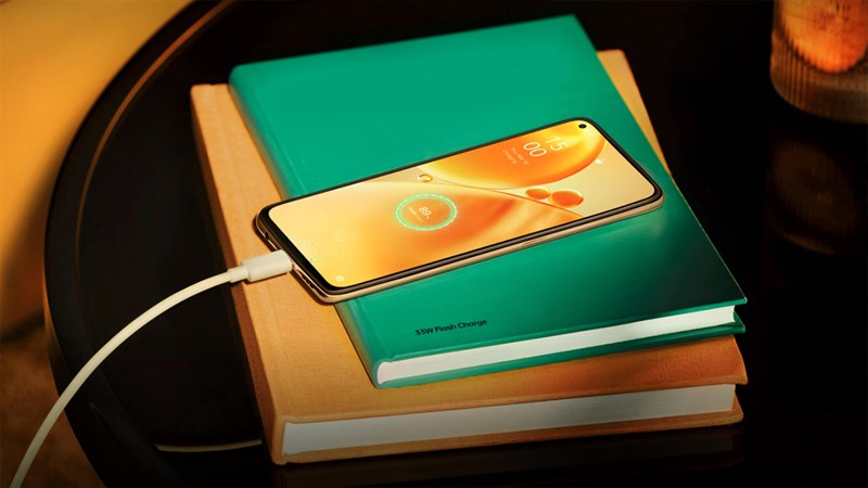 OPPO F19s được trang bị màn hình AMOLED cho hiển thị sắc nét OPPO F19s được trang bị màn hình AMOLED cho hiển thị sắc nét
