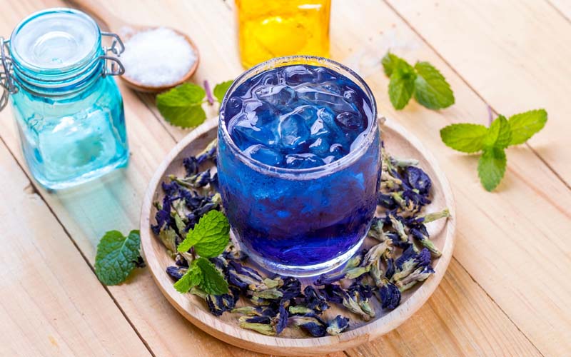 How to dry flowers and how to make delicious and healthy butterfly pea flower tea
