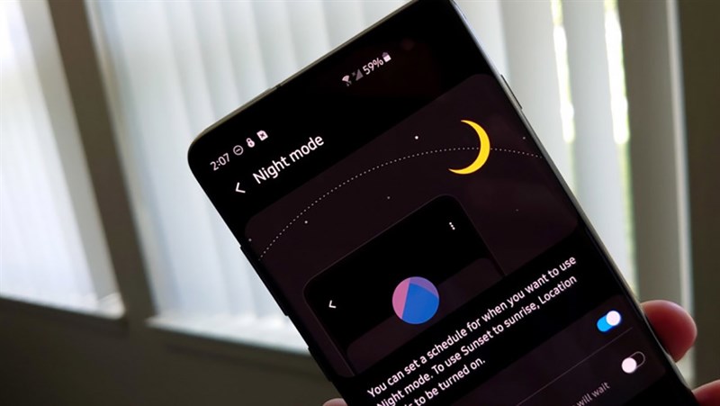 Dark mode có thật sự tiết kiệm pin hay không? Cách bật Dark mode trên điện thoại Dark mode có thật sự tiết kiệm pin hay không? Cách bật Dark mode trên điện thoại