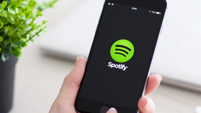 Spotify gây tốn pin trên iPhone chạy iOS 15 Spotify gây tốn pin trên iPhone chạy iOS 15
