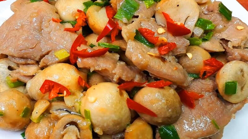 How to make stir-fried straw mushrooms quickly and deliciously and nutritiously