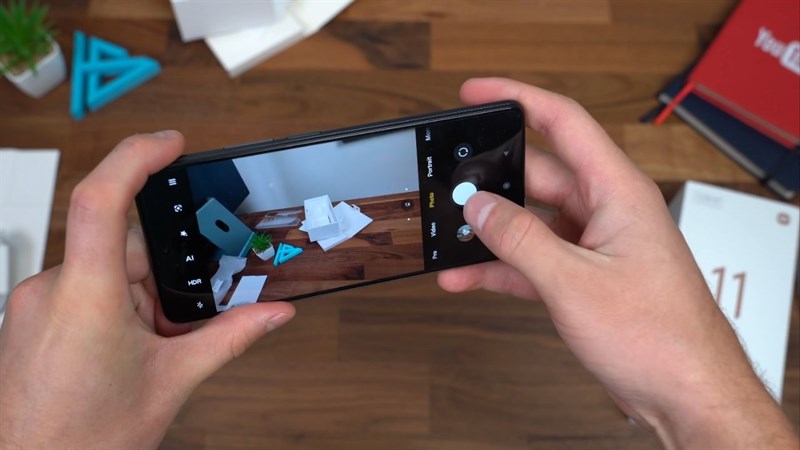 Camera của Xiaomi 11T Pro 5G sẽ mang đến cho bạn những bức ảnh đẹp trong điều kiện đủ sáng. Camera của Xiaomi 11T Pro 5G sẽ mang đến cho bạn những bức ảnh đẹp trong điều kiện đủ sáng.