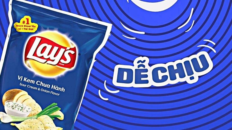 Snack khoai tây vị kem chua hành Lay's