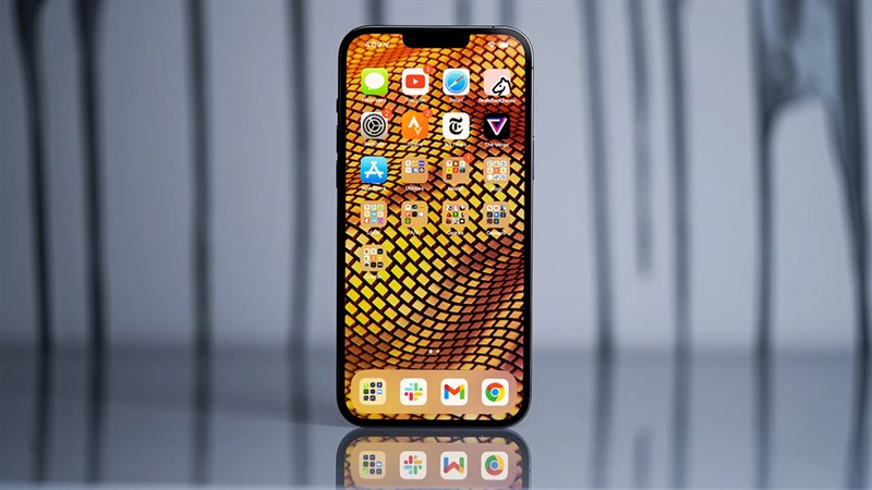 iPhone 13 Pro Max đạt danh hiệu \'Màn hình smartphone tốt nhất\'