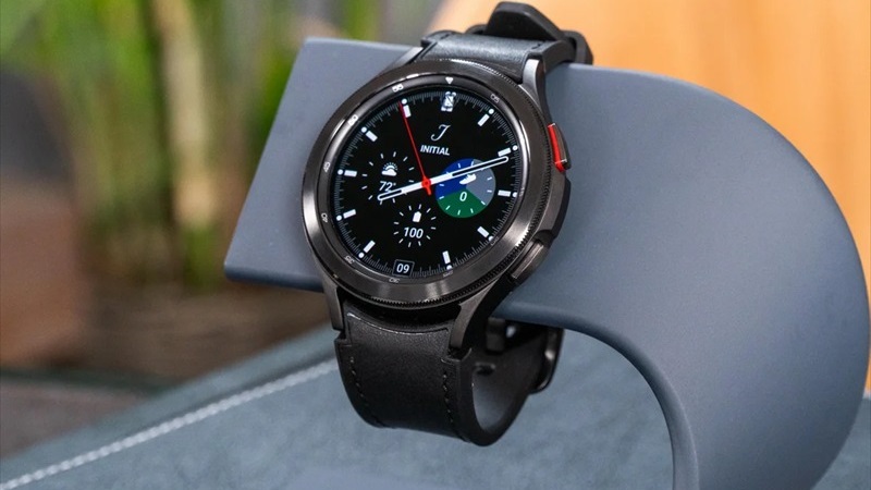 Samsung dường như đang phát triển một chiếc đồng hồ thông minh Galaxy Watch chạy bằng năng lượng mặt trời