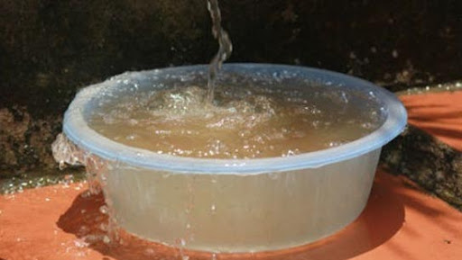 Cách xử lý nguồn nước nhiễm mặn để sử dụng máy nước nóng hiệu quả > Cách nhận biết nước nhiễm mặn