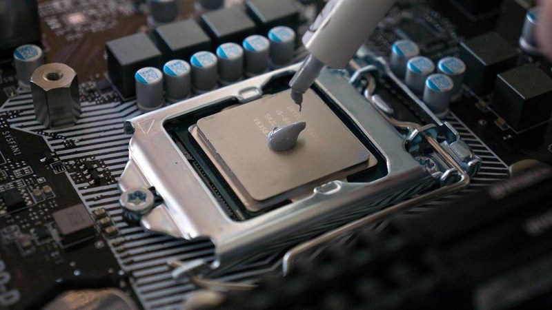 Nhiệt độ GPU máy tính bao nhiêu là bình thường