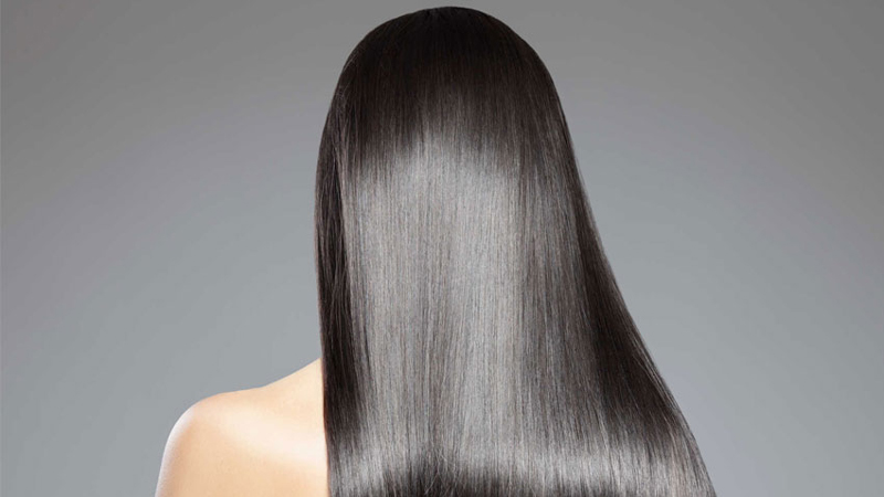 Các dưỡng chất chứa trong bạc hà sẽ giúp nuôi dưỡng mái tóc từ sâu bên trong