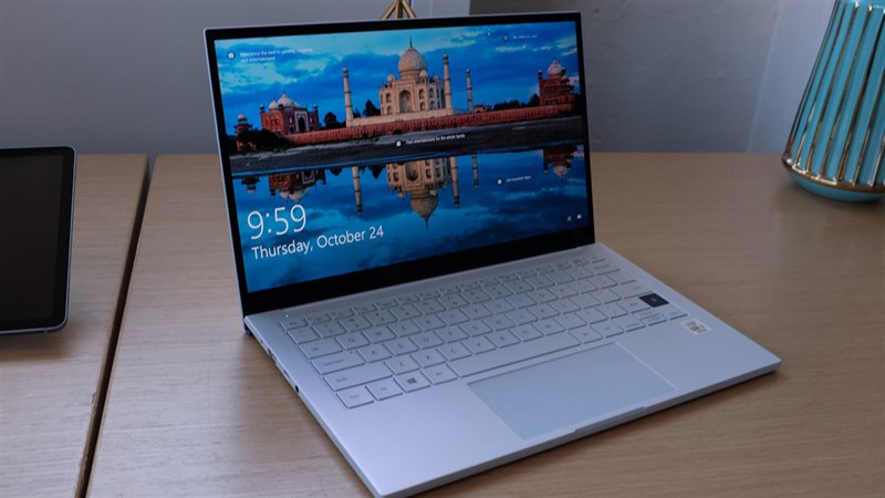 cắm sạc laptop liên tục có tốn điện không cắm sạc laptop liên tục có tốn điện không