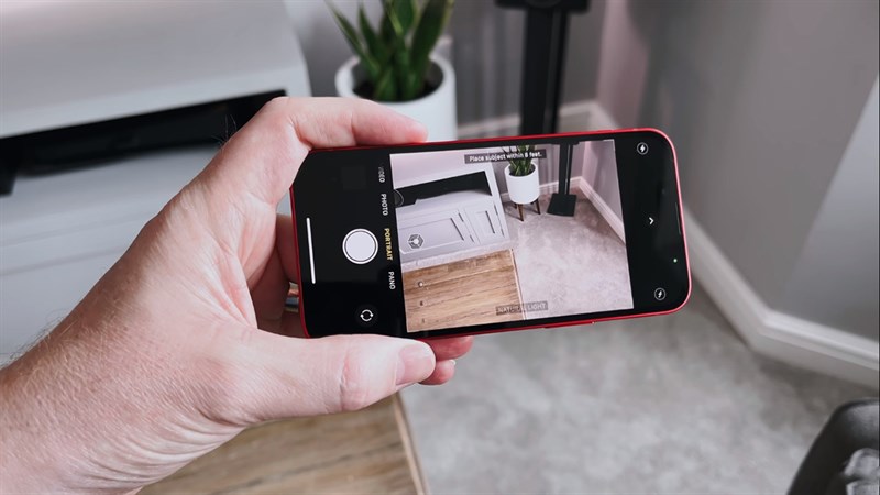 Có nên mua iPhone 13 mini? Chiếc iPhone nhỏ gọn này sẽ phù hợp cho những nhu cầu nào với những nâng cấp đầy sáng tạo?