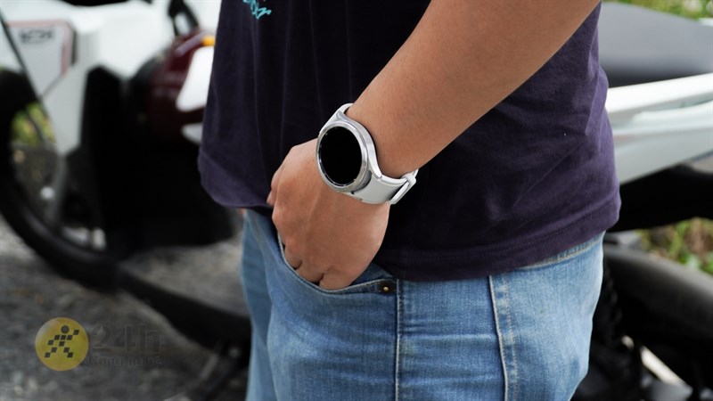 Galaxy Watch 4 Classic Galaxy Watch 4 Classic