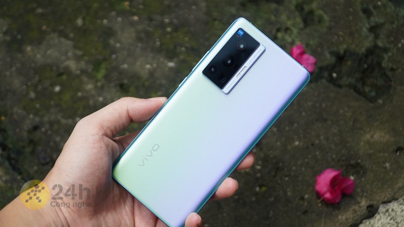 Cụm camera chuyên nghiệp trên Vivo X70 Pro 5G