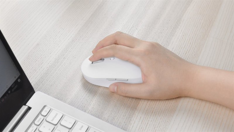 Chuột Silent giúp tạo không gian làm việc yên tĩnh hơn. Chuột Silent giúp tạo không gian làm việc yên tĩnh hơn.