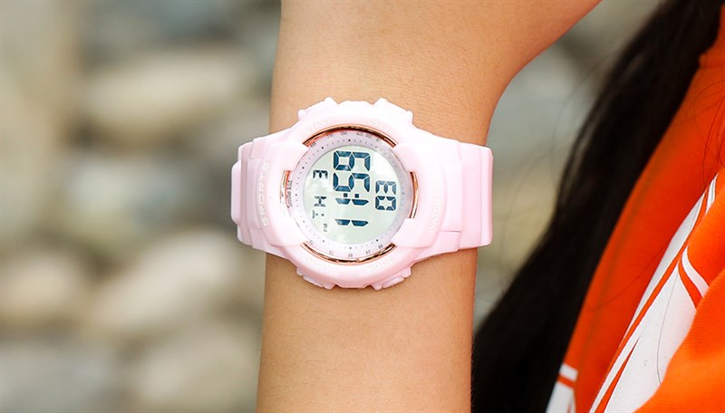 Gợi ý bí quyết chọn mua đồng hồ đeo tay nữ. Các bạn nam nên tham khảo ngay để tránh bị mua nhầm cho ngày 20/10 sắp tới nhé! Gợi ý bí quyết chọn mua đồng hồ đeo tay nữ. Các bạn nam nên tham khảo ngay để tránh bị mua nhầm cho ngày 20/10 sắp tới nhé!