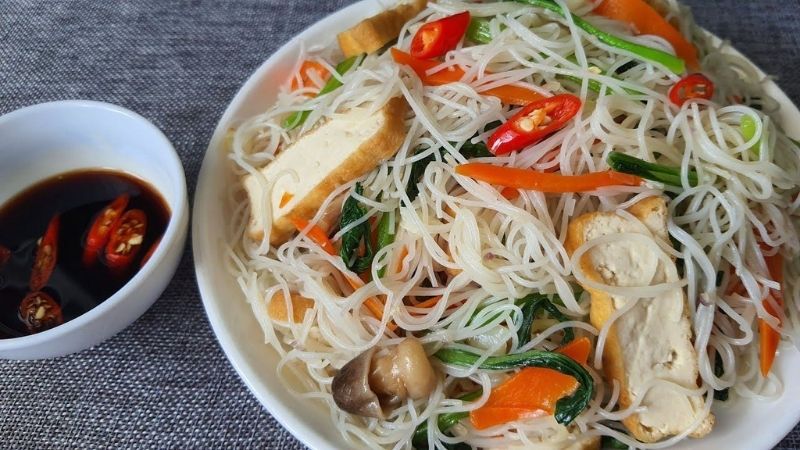 1 Tô Bún Chay Bao Nhiêu Calo? Cách Giảm Calo Khi Ăn Bún Chay