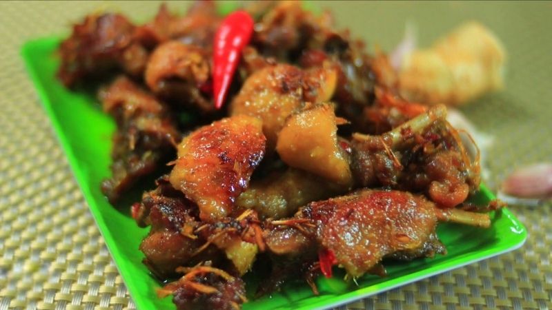 How to make fried duck with lemongrass and chili, delicious and super attractive