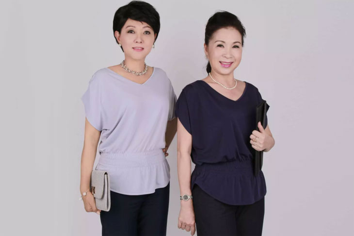 Choosing fashionable clothes as a birthday gift for mom Choosing fashionable clothes as a birthday gift for mom