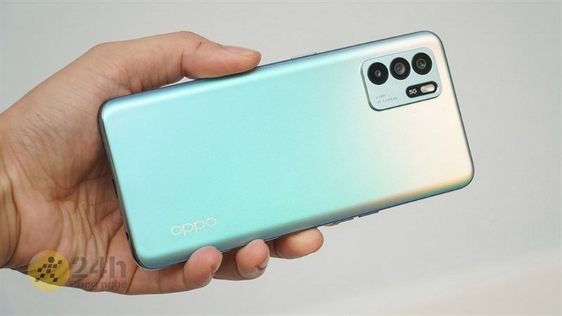 Không chỉ sở hữu chip khủng, sạc nhanh 88W mà OPPO Reno7 còn đi kèm với bộ 3 camera được nâng cấp Không chỉ sở hữu chip khủng, sạc nhanh 88W mà OPPO Reno7 còn đi kèm với bộ 3 camera được nâng cấp
