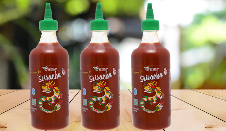 Thử ngay Tương ớt Sriracha Vị Hảo cho món ăn ngon đúng điệu