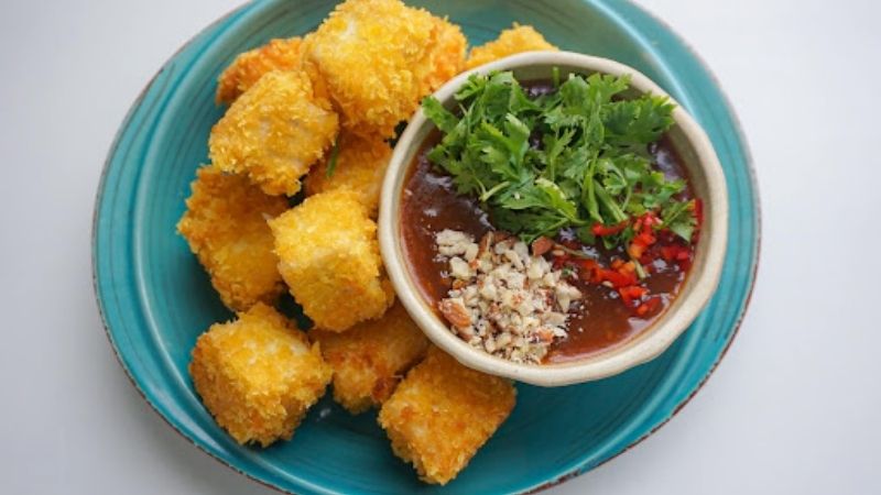 How to make deep-fried tofu with tamarind sauce, soft inside, crispy on the outside